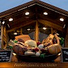 Die Fassade von Hochreiters Kalbsbraterei